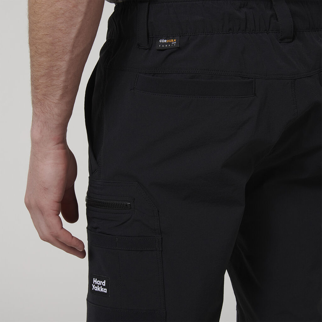 X Mid Short 