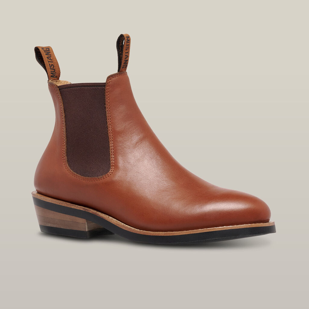 Women's Mustang Signature Pull-up Leather Boot - Tan