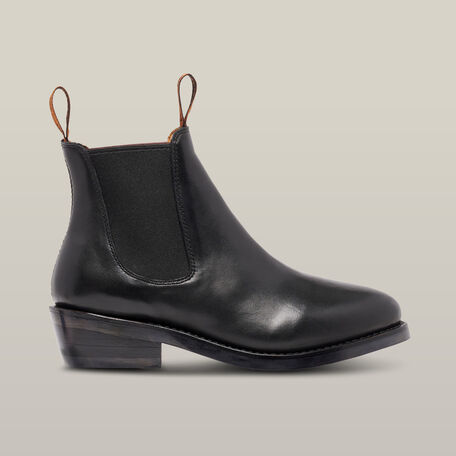 Women's Mustang Signature Pull-up Leather Boot - Black