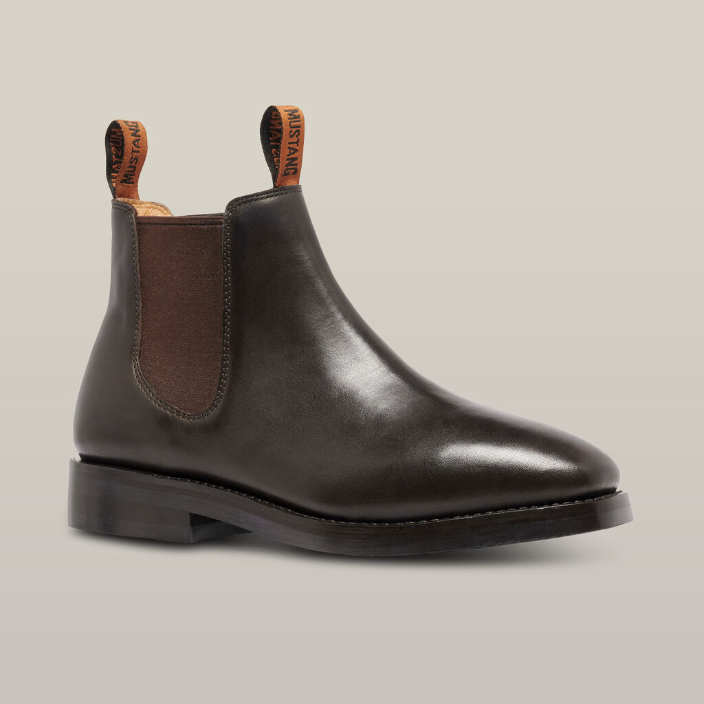 Mustang Signature Pull-up Leather Boot - Brown