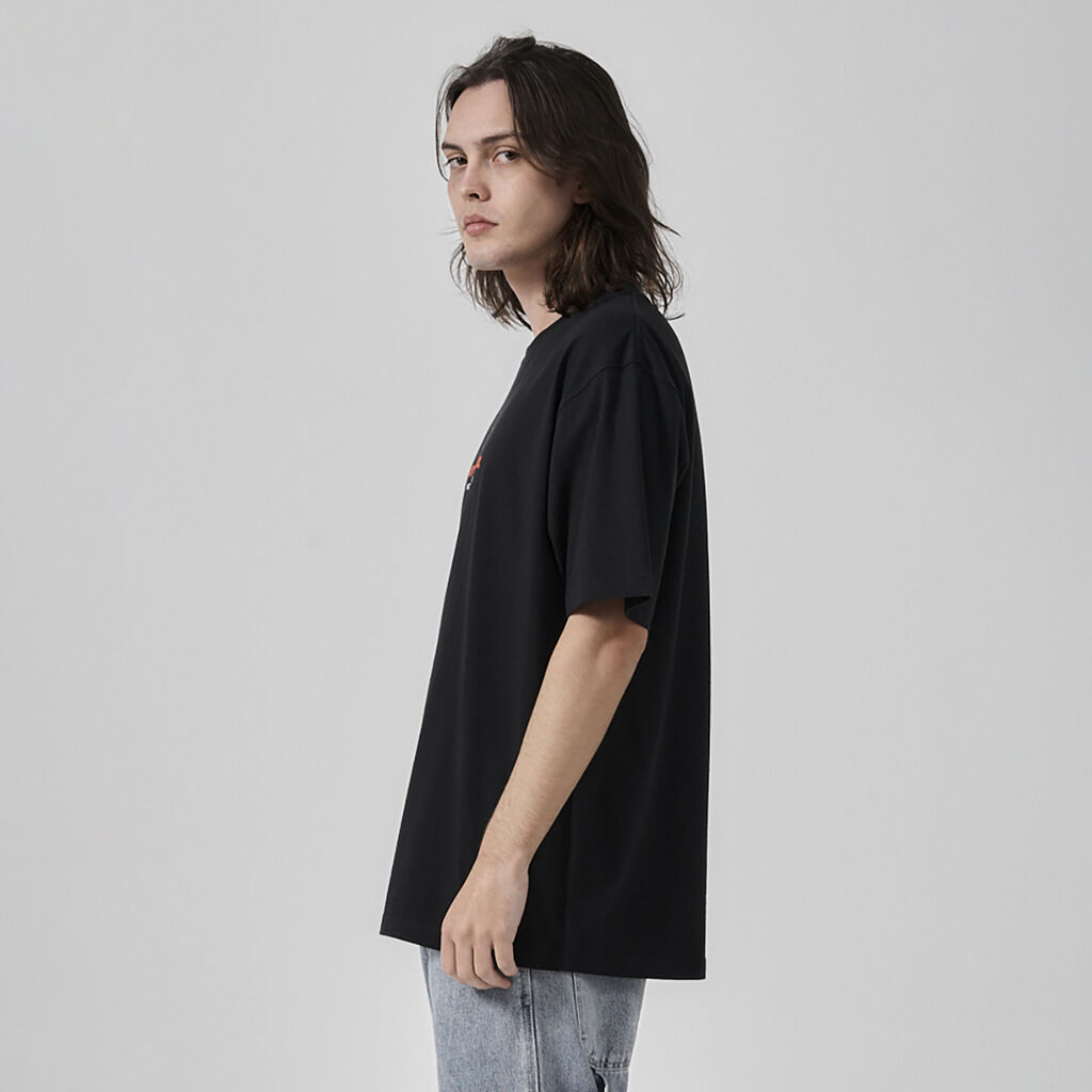 Hard Yakka x Thrills Union Oversize Fit Tee