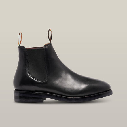 Mustang Signature Pull-up Leather Boot - Black