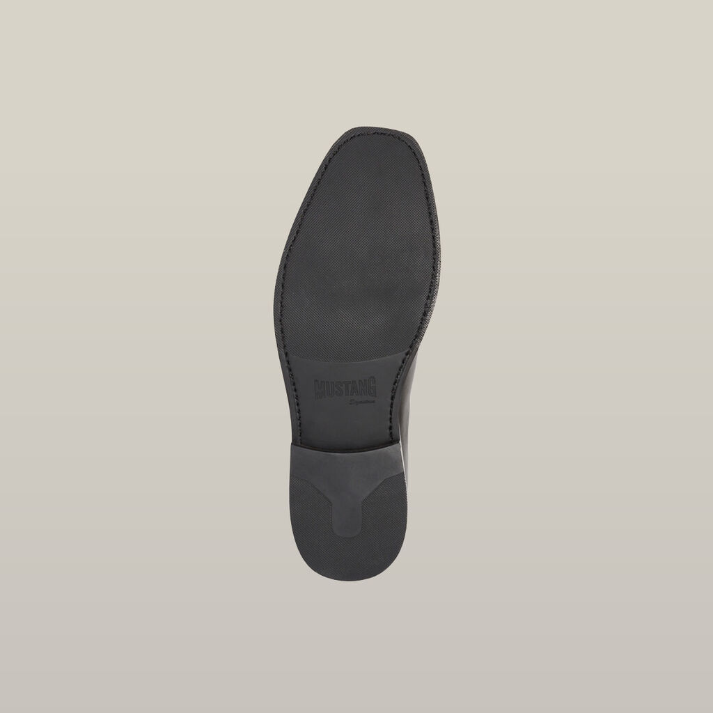 Mustang Signature Pull-up Leather Boot - Brown