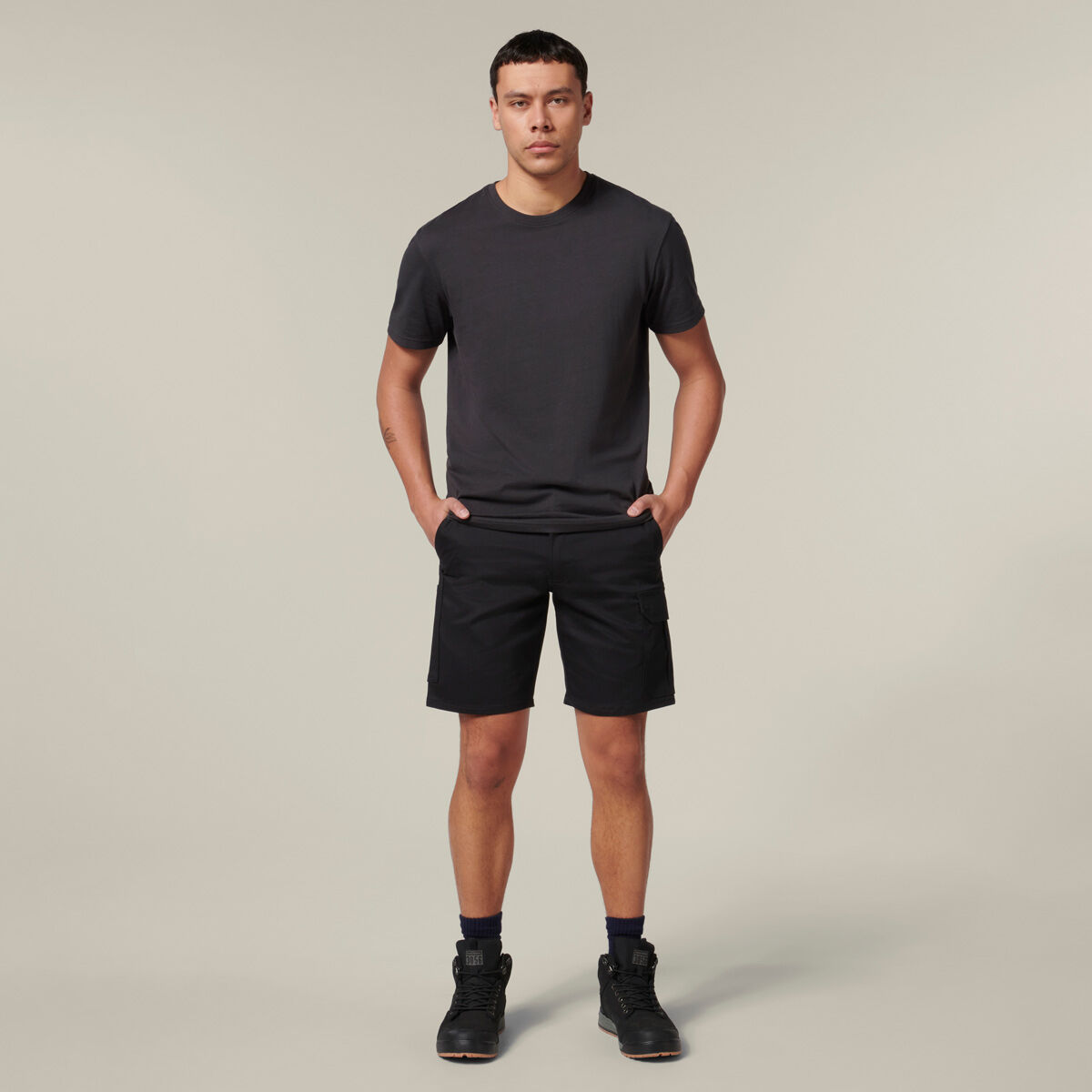 Relaxed cargo sale shorts