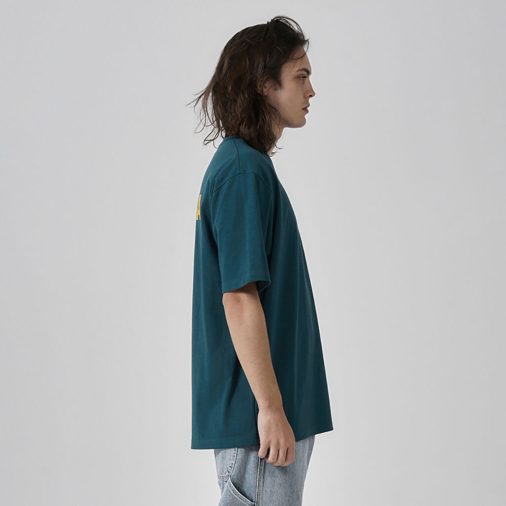 Hard Yakka x Thrills Works Well Oversize Merch Fit Tee